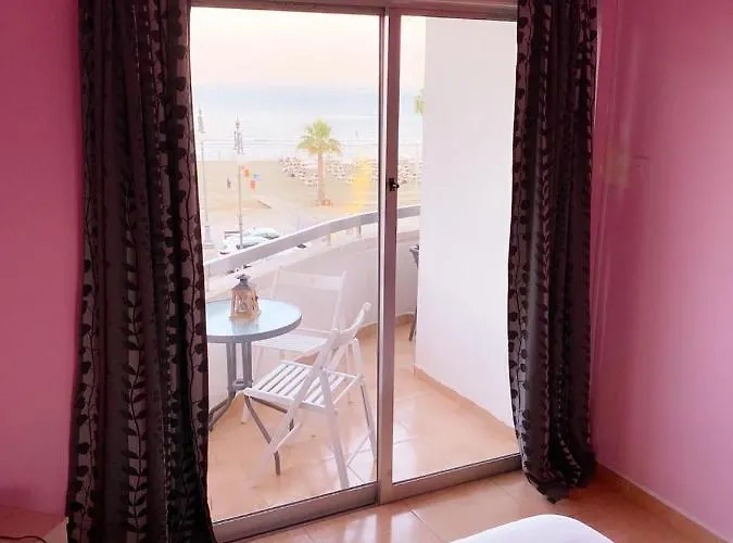 Front * Ларнака